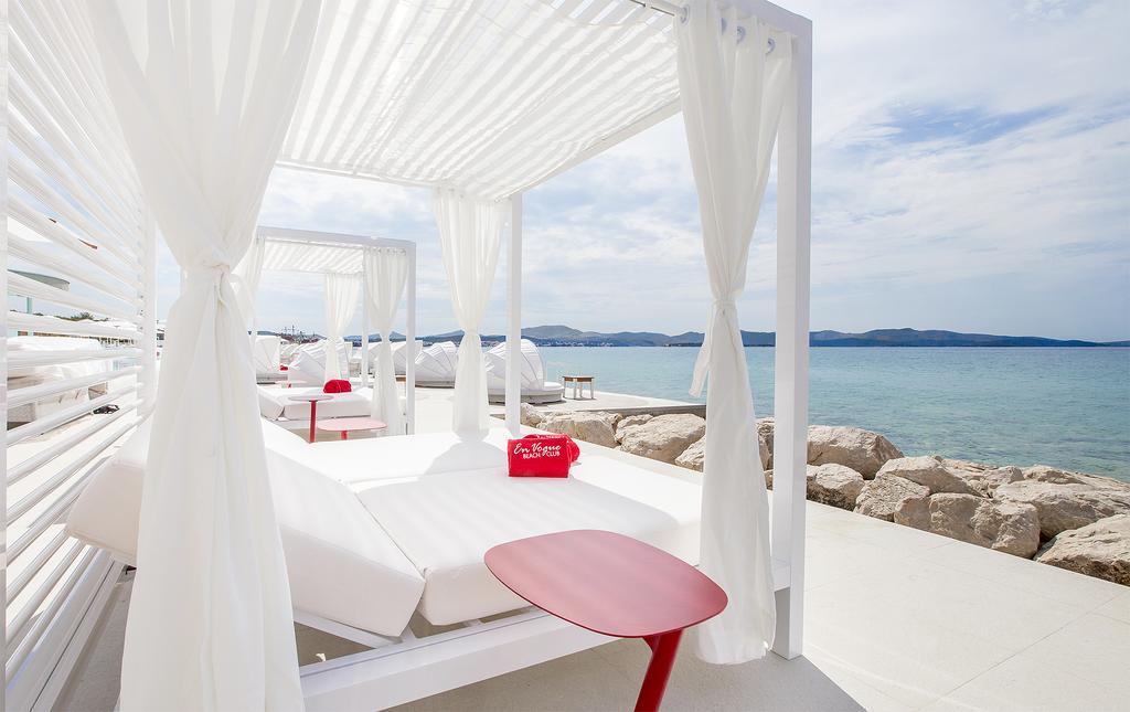 Deluxe Beach Mobile Homes Sibenik Bagian luar foto