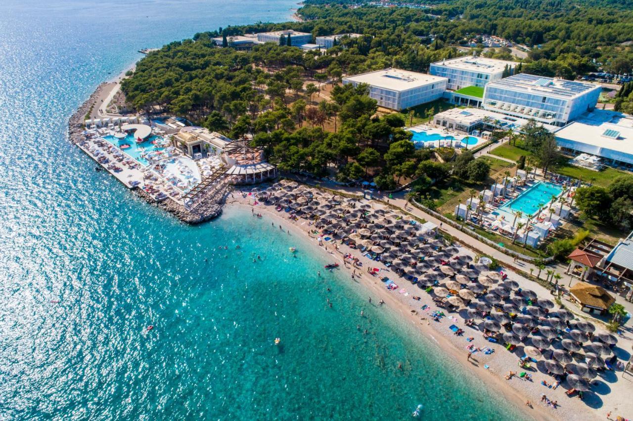 Deluxe Beach Mobile Homes Sibenik Bagian luar foto